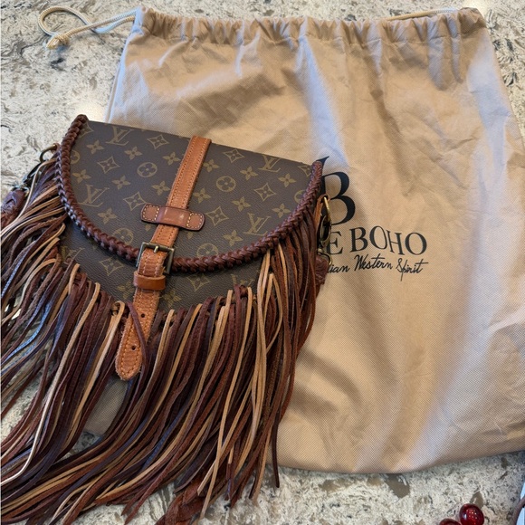 Louis Vuitton Monogram Brown Crossbody with Fringe - Picture 8 of 10
